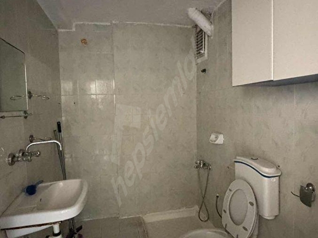 5000 EVLER 75.YIL MAHALLESİNDE SATILIK 2+1 DAİRE - Görsel 22