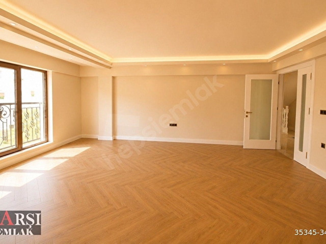 ÇARŞIDAN BAHÇELİEVLERDE ADA MUTFAKLI 6+1 MUHTEŞEM DAİRE - Görsel 6