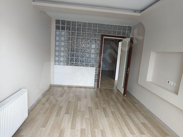Buca Adatepe Mahallesinde Kapalı Mutfak 2+0 Kiralık Daire - Görsel 3