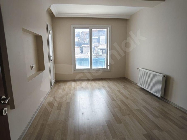 Buca Adatepe Mahallesinde Kapalı Mutfak 2+0 Kiralık Daire - Görsel 8