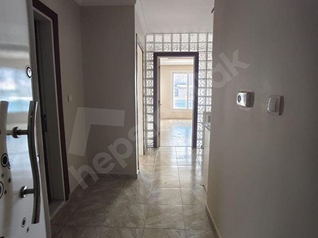 Buca Adatepe Mahallesinde Kapalı Mutfak 2+0 Kiralık Daire - Görsel 7