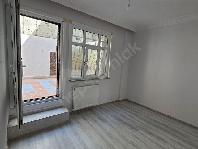 15 TEMMUZ MAH. DE 110M 3+1 SATILIK BAHÇE KATI DAİRE - Görsel 14
