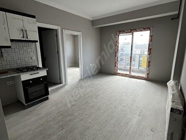 SEYREK CADDE ÜZERİNDE 1+1 KİRALIK DAİRE - Görsel 2
