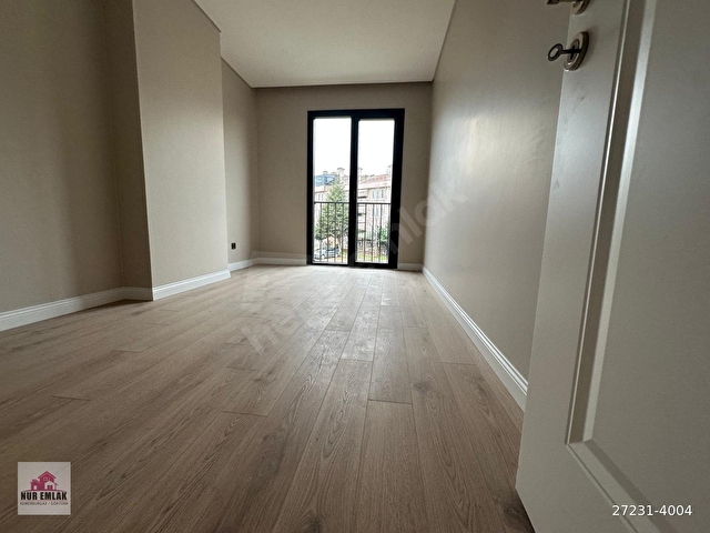 NUR EMLAKTAN RAVZA SİTESİNDE 2+1 AMERİKAN MUTRFAKLI 82 M2 DAİRE - Görsel 22