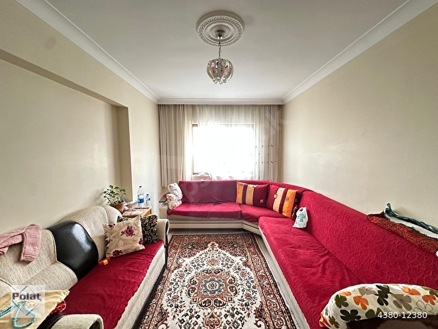 POLATTAN AKPINAR MAHALLESİNDE ARAKAT YAPILI 150 M2 3+1+2 BANYO - Görsel 4