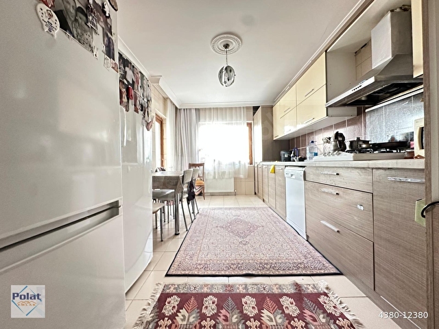 POLATTAN AKPINAR MAHALLESİNDE ARAKAT YAPILI 150 M2 3+1+2 BANYO - Görsel 12