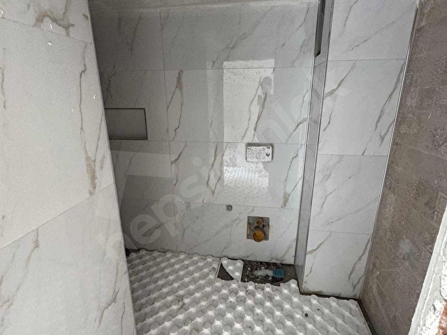 EN&ŞAHTAN UYDUKENT ANA CADDEDE SATILIK SIFIR DAİRE - Görsel 11