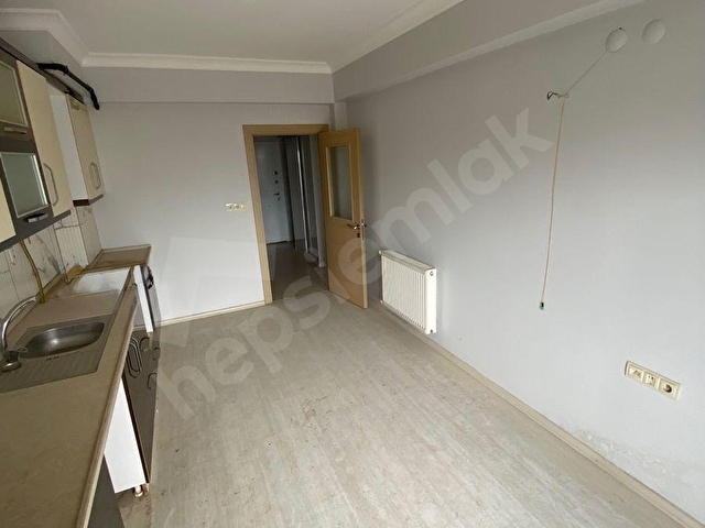 GÖKÇE BAĞÇİVAN GAYRİMENKULDEN CADDE ÜZERİ ÖN CEPHE DAİRE - Görsel 3
