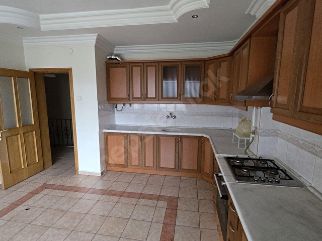 FATİH CD.N.Ü.İLAHİYAT FAKÜLTESİ ARKASI BAKIMLI 4+1 SATILIK DAİRE - Görsel 14