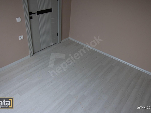 MEZİTLİDE SİTE İÇİ SIFIR HAVUZLU 1+1 KİRALIK - Görsel 5