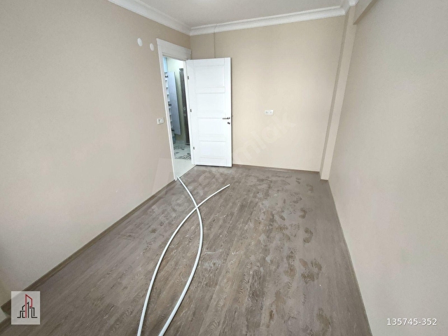 ÇARŞI MERKEZDE 2+1 LÜX ARAKAT DAİRE OTOPARKLI KAMERALI - Görsel 12