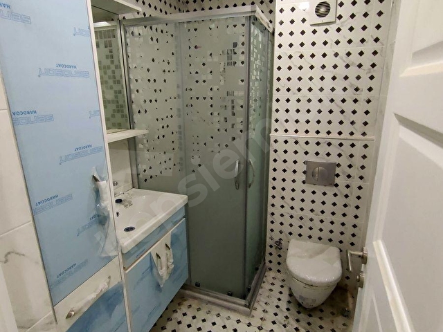 ÇARŞI MERKEZDE 2+1 LÜX ARAKAT DAİRE OTOPARKLI KAMERALI - Görsel 16