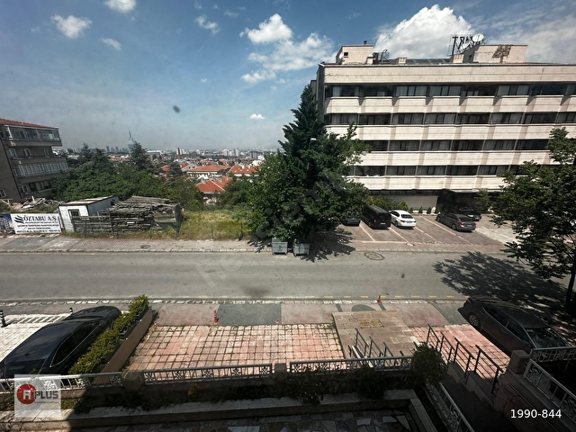 Uğur Mumcuda 4+1 Satılık Daire | Depolu ve Kapalı Otoparklı - Görsel 14