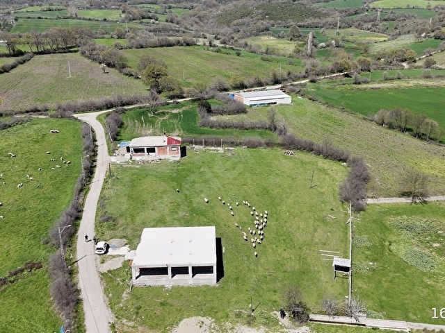 SATILIK KÖYÜN HEMEN YANINDA 1088 M2 MÜSTAKİL EV ARSASI - Görsel 11