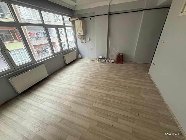 RİZE TAM MERKEZDE KİRALIK 1+1 60 M2 NET BOYALI DAİRE - Görsel 6