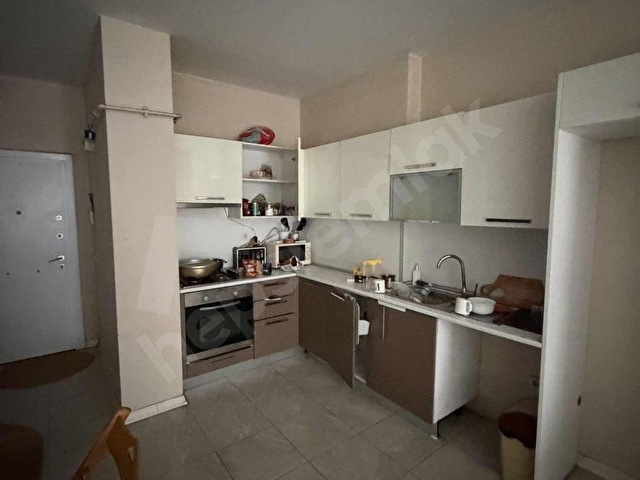 Özyurtlar Nmerkez sitesi de Eşyalı kiralık daire 1+1 - Görsel 9