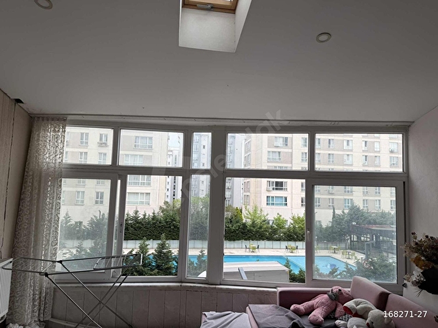 Özyurtlar Nmerkez sitesi de Eşyalı kiralık daire 1+1 - Görsel 12