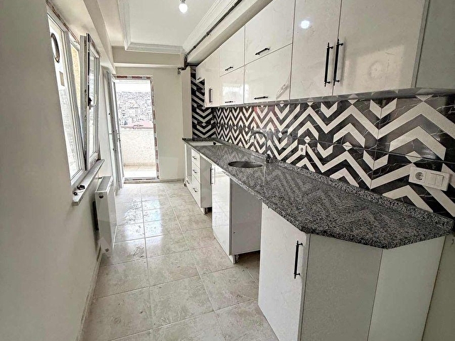 EYÜP KARADOLAPTA ŞEHİR MANZARALI SIFIR 2+1 DAİRE - Görsel 17