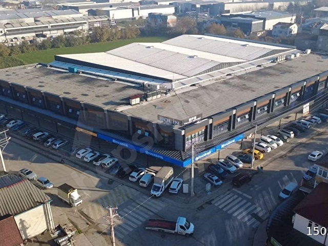 TİCARETİN MERKEZİNDE SON DÜKKAN