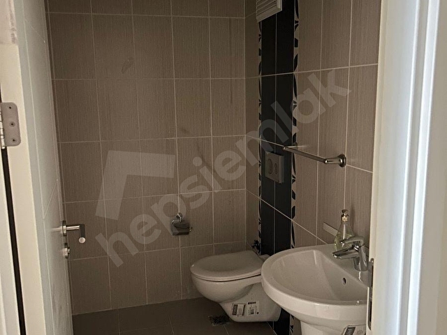 Alpağut mh de site içersinde temiz 3+1 - Görsel 8