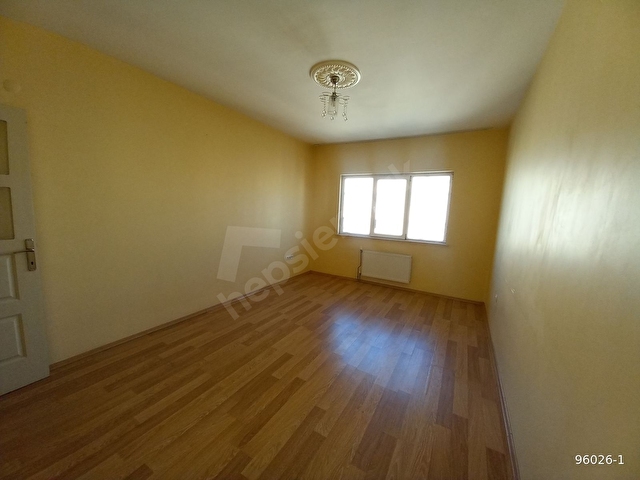 MAVİKENTTE BAKIMLI 2+1 KİRALIK DAİRE - Görsel 8