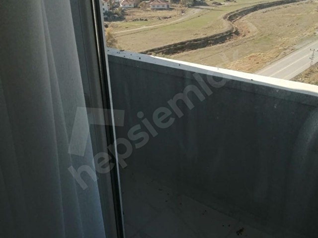 NEZİROĞLUNDAN KİRALIK 2+1 FUUL EŞYALI 9. KATTA SİTE DAİRESİ - Görsel 4