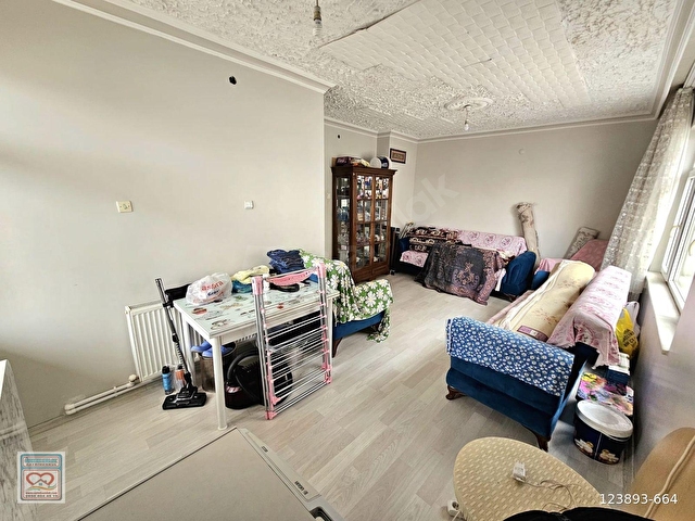 ÖZDEDEDEN SATILIK FATİH MHDE ARA KAT 2+1 ISI YALITIMLI DAİRE - Görsel 12
