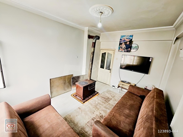 ÖZDEDEDEN SATILIK FATİH MHDE ARA KAT 2+1 ISI YALITIMLI DAİRE - Görsel 18