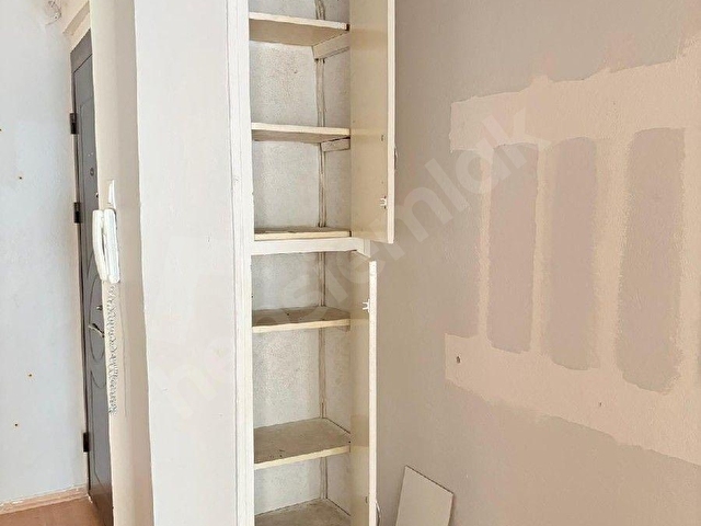 Bornova BÜYÜKPARK yeşil sokakta 2+1 Güvenlikli daire - Görsel 13