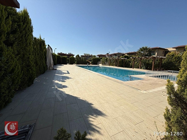 GÜVENLİKLİ, HAVUZLU TEK MÜSTAKİL BAĞIMSIZ VİLLA - Görsel 25