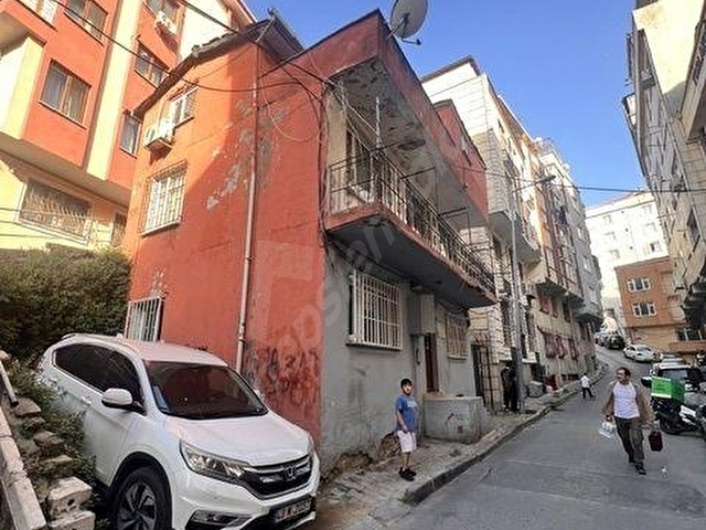 MECİDİYEKÖY ŞAHİNLER SOKAKTA İMARLI BOŞ ARSA !!! - Görsel 5