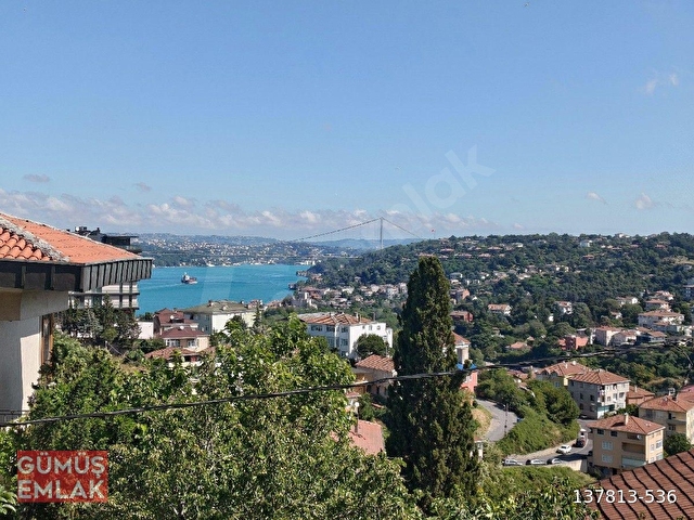 ÜSKÜDARDA BOĞAZ MANZARALI 3+1/130 METREKARE KİRALIK DAİRE