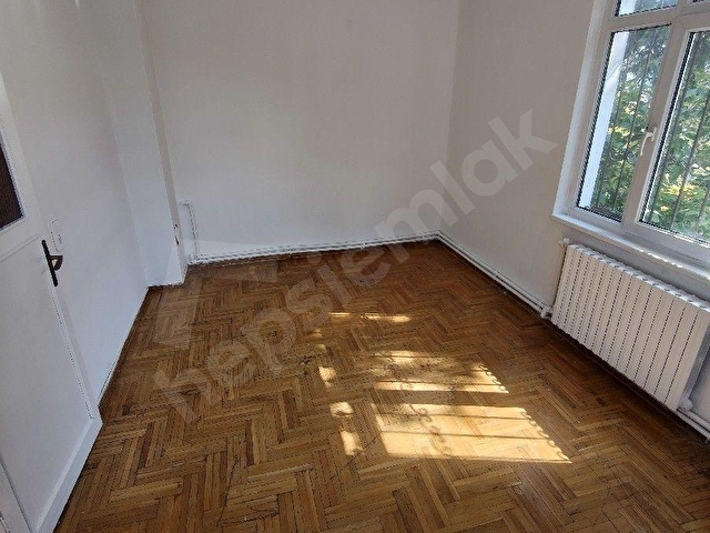 ÜSKÜDARDA BOĞAZ MANZARALI 3+1/130 METREKARE KİRALIK DAİRE - Görsel 18