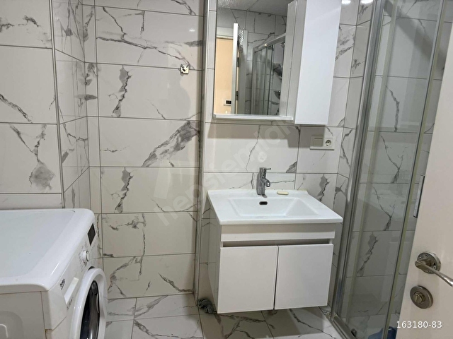 Havuzlu sitede Eşyalı kiralık 1+1 - Görsel 15