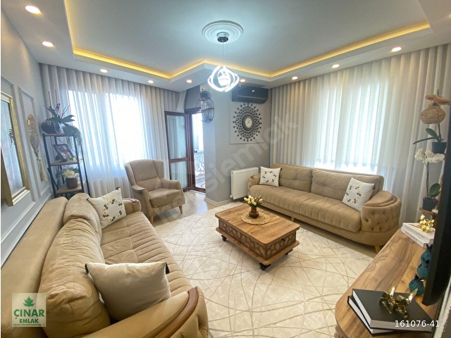 ÇEKMEKÖY SULTANÇİFTLİĞİNDE SATILIK 2+1 İSKANLI,OTOPARKLI DAİRE