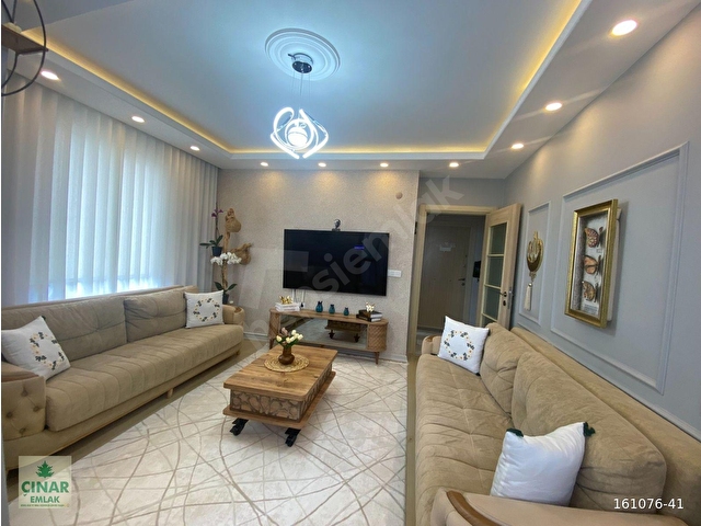 ÇEKMEKÖY SULTANÇİFTLİĞİNDE SATILIK 2+1 İSKANLI,OTOPARKLI DAİRE - Görsel 5