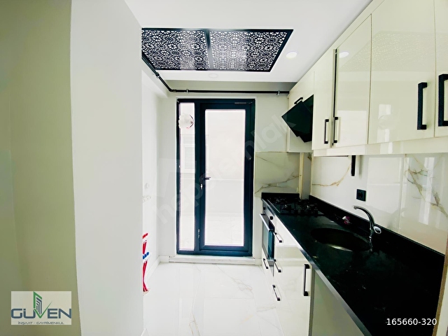 GÜVENDEN KAPAKLIDA MERKEZİ KONUMDA ANKASTRELİ,TERASLI 1+1 DAİRE - Görsel 10