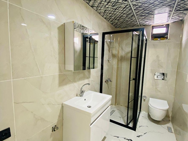 GÜVENDEN KAPAKLIDA MERKEZİ KONUMDA ANKASTRELİ,TERASLI 1+1 DAİRE - Görsel 19