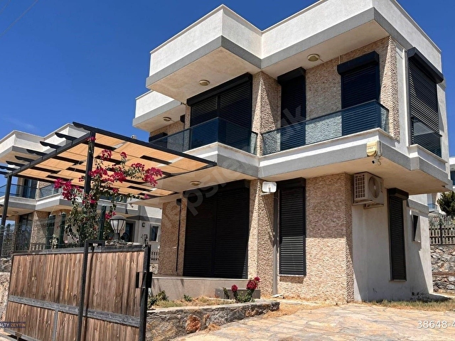 Akbükte Full Deniz Manzaralı ve Eşyalı 3+1 Kiralık Villa - Görsel 2