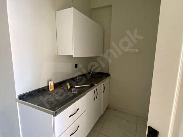 GÜLTEPE REYYAN CADDESİ ÜZERİNDE KİRALIK DÜKKAN MASRAFSIZ - Görsel 14