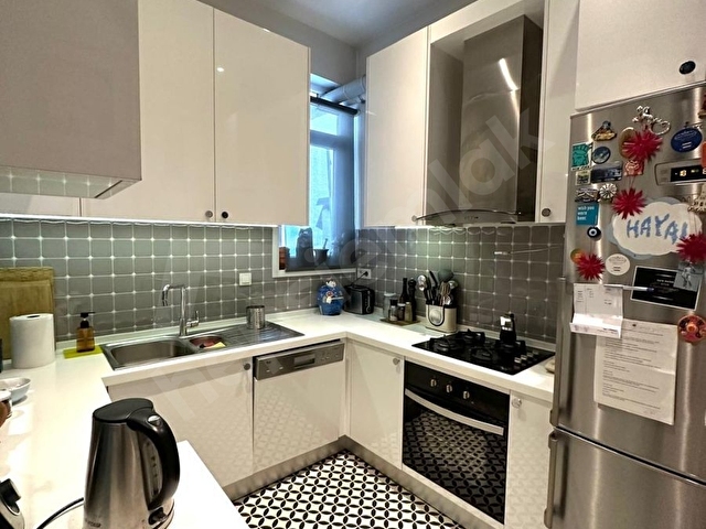 CEYLANDAN PERADA TARİHİ BİNADA, LÜX, FULL MOBİLYALI 3+1 DAİRE - Görsel 8