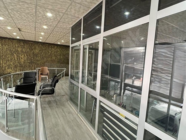 İMARET EMLAKTAN GALERİCİLER SİTESİNDE 250m² KİRACILI SATILIK DÜKKAN - Görsel 4