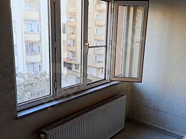 GOLD CITYDEN ÜNİVERSİTEYE YÜRÜME MESAFESİNDE EŞYALI 1+1 REZİDANS - Görsel 9