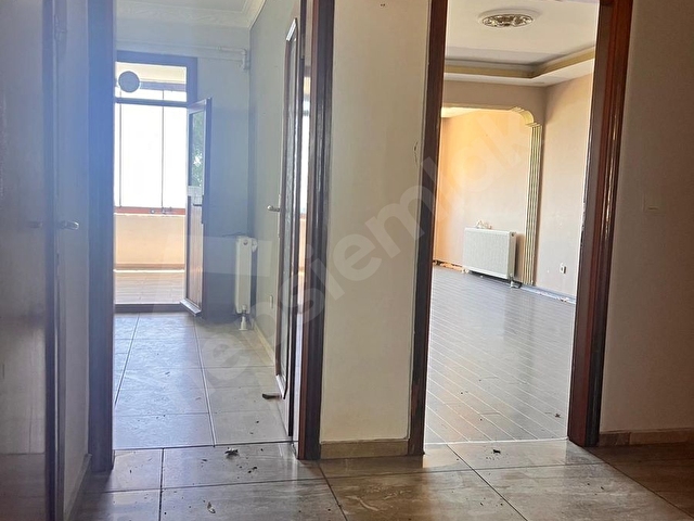 ÇEŞİT EMLAK GÜRPINAR DA 7+2 SÜPER MANZARALI SATILIK VİLLA - Görsel 28
