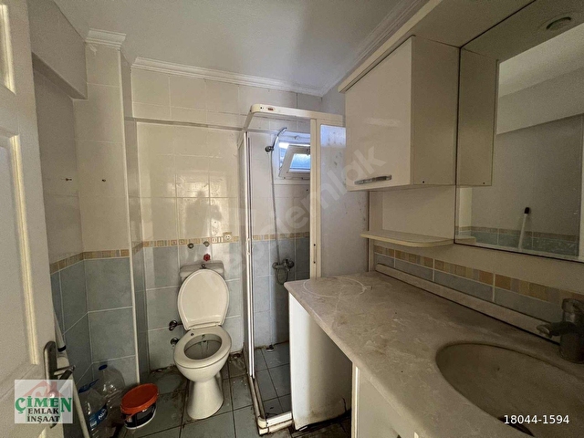 ÇİMEN EMLAKtan SATILIK MERKEZİ KONUMDA 2+1 ARAKAT DAİRE - Görsel 16