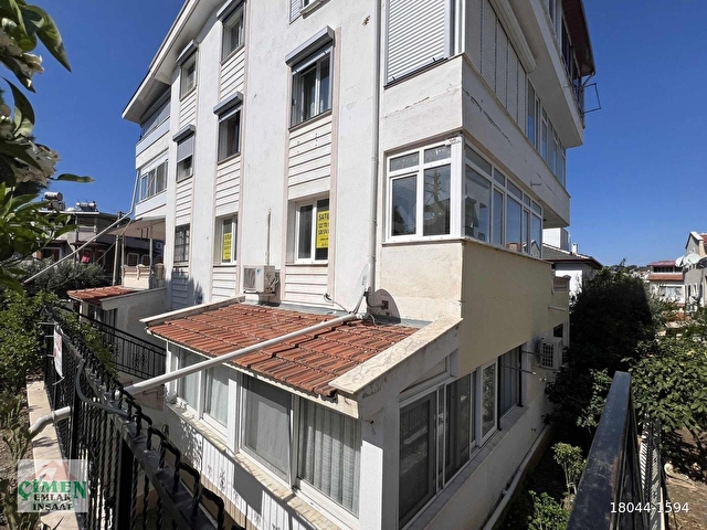 ÇİMEN EMLAKtan SATILIK MERKEZİ KONUMDA 2+1 ARAKAT DAİRE - Görsel 8