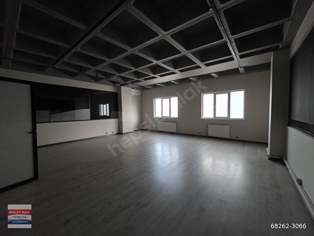 ESENYURT KURUMSAL FİRMALARA UYGUN KİRALIK 600m2 TİCARİ KAT - Görsel 22