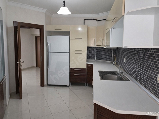 Beylikdüzü Adnan Kahveci Mahallesi Site İçi 3+1 Kiralık Daire - Görsel 13