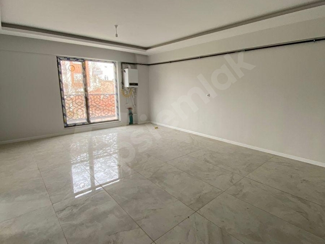 SELÇUKLU MAHALLESİ KAYMAKAMLIK ARKASI SATILIK OFİS - Görsel 2