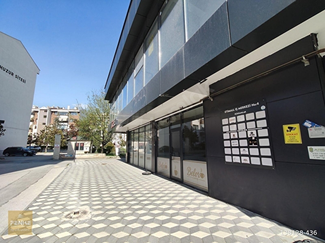 İŞ MERKEZİNDE, 42M2,BOYALI,İÇİ YAPILI,WC,OTOPARK KİRALIK - Görsel 12